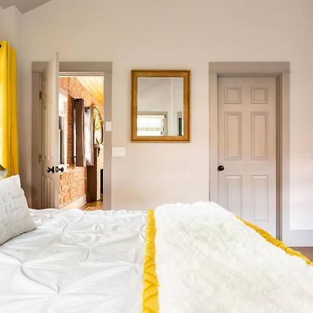 2Br Home W Parking Downtown Charm In Full Bloom! Tucson Exterior foto