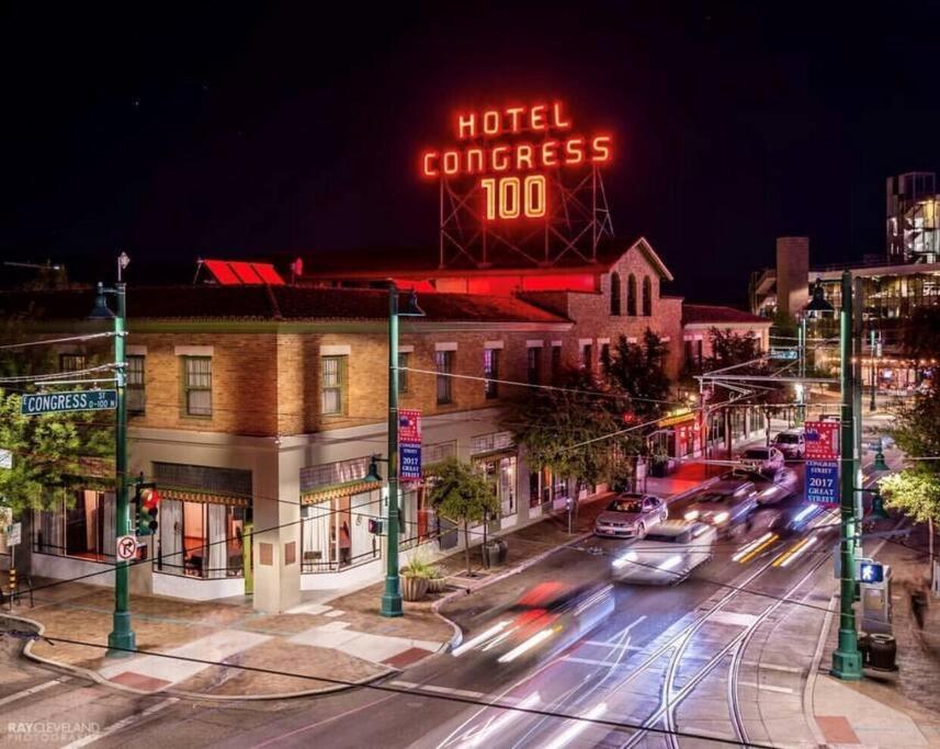 2Br Home W Parking Downtown Charm In Full Bloom! Tucson Exterior foto